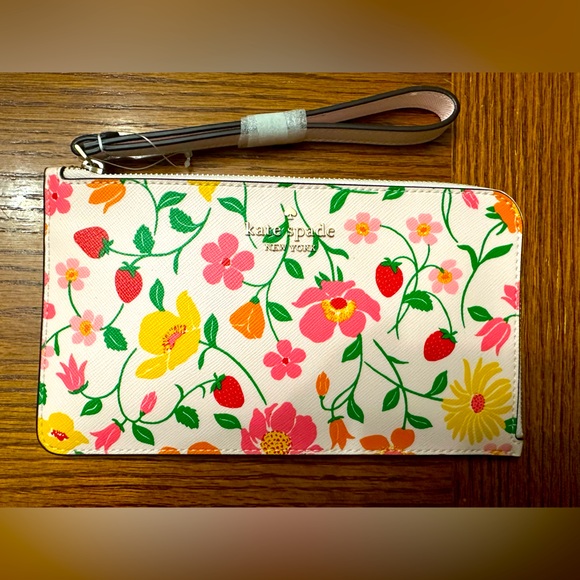 NWOT Kate Spade Multicolor Floral Wristlet Wallet - Picture 1 of 4